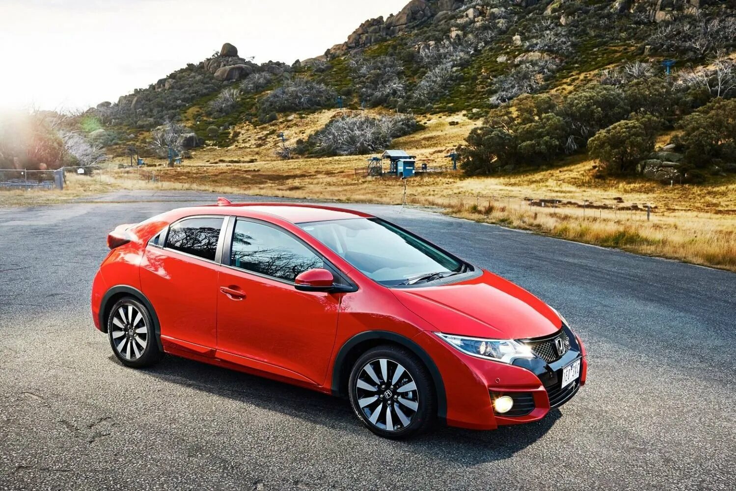 Honda civic обзор. Honda civic tourer 2013. Honda civic 2013. Honda civic 9 поколение седан. Honda civic обзор.