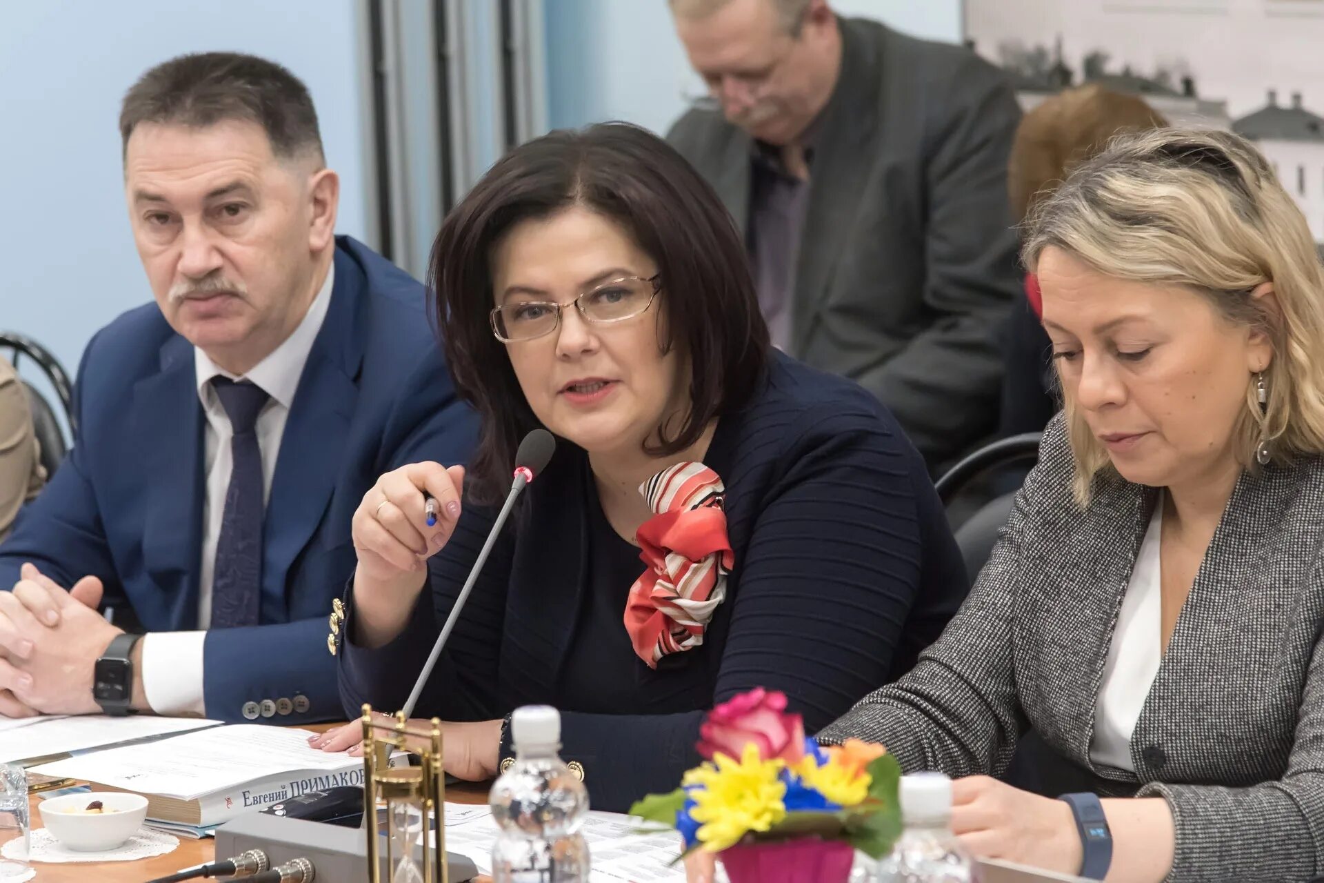 Предприятия среднего бизнеса. Совет по улучшению инвестиционного климата курск 2022. Дом правительства калуга. Тендеры в калужской. Тендеры в калужской.