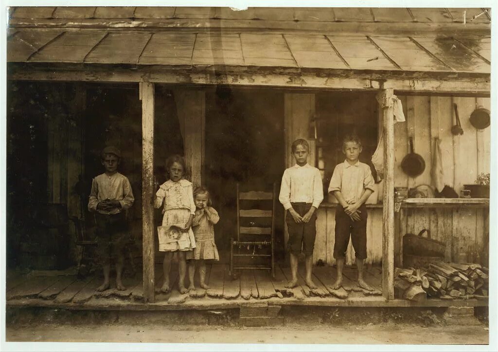 Детский труд в США 1900 годы. Америка 1900 люди. Льюис Хайн фотограф труд детей. Льюис Хайн детский труд.