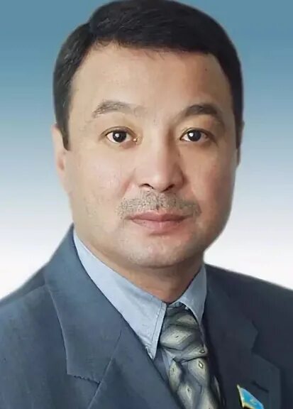 Казахский боксер серик сапиев. Шарип серик районы. Серик акшулаков нейрохирург. Сайт серики. Жумангарин серик макашевич.