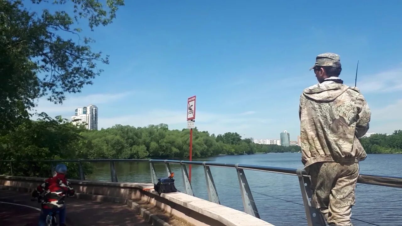 Любимое северное тушино. Тушино. Тушинский тоннель под каналом им. Алёшкинский пруд северное тушино. Канал мост волоколамское шоссе.