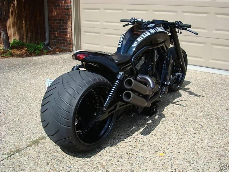 Harley Davidson v Rod Bobber. Харлей Дэвидсон v-Rod кастом. Harley Davidson v-Rod Custom 360. Harley Davidson v Rod Custom. Custom part