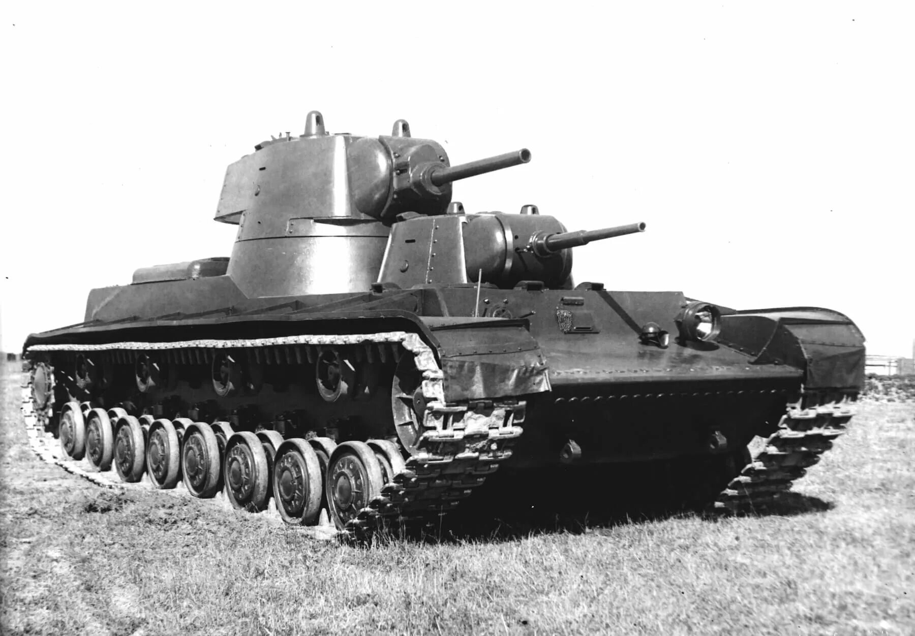 Т 100 от таком. Смк-1 танк. смк т-100 кв-1. 2112 smk soviet heavy tank.