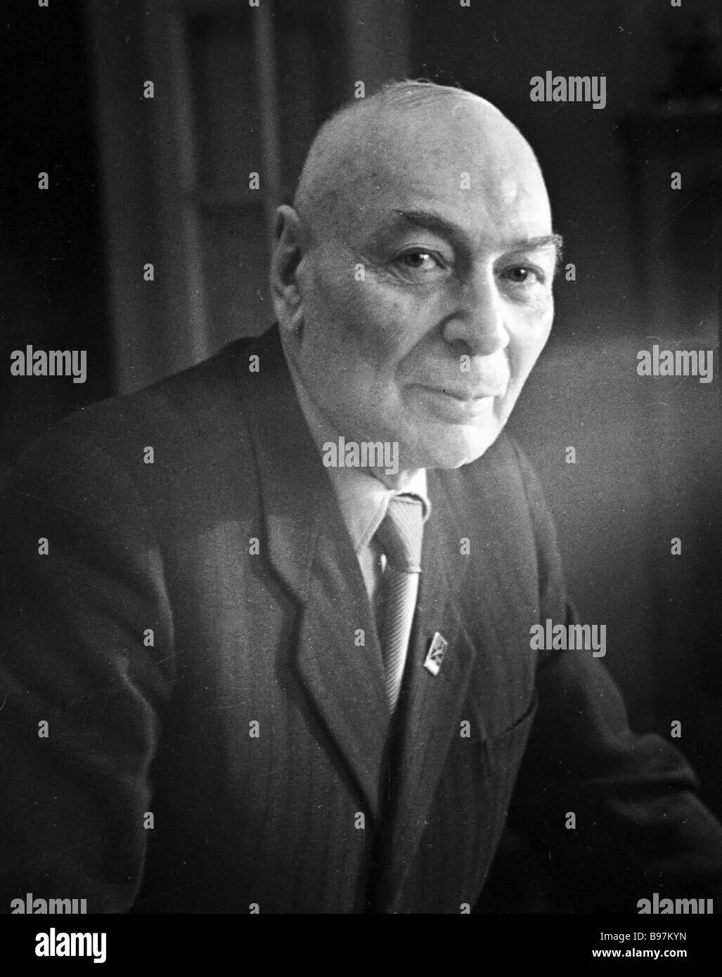 Иосиф григорьевич гришашвили. Литературная богема старого тбилиси. Иосифа гришашвили 11. Гришашвили. Богема старого тбилиси литературная читать иосиф гришашвили.