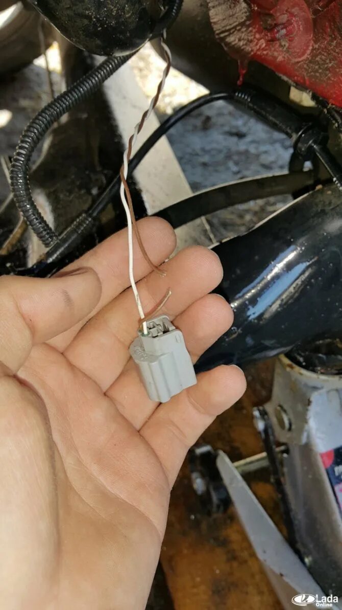 Горит лампочка абс причины. Провода с датчика абс калина. лада гранта лампочка абс. провод абс калина 2. лампочка абс приора.