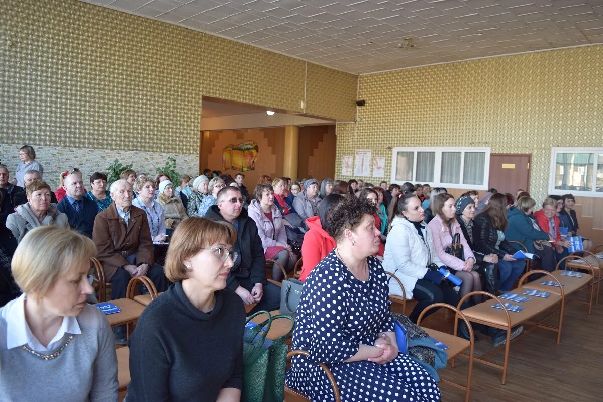 Тулунский городской сайт. Сайт администрации города Тулуна. Гимназия Тулун 2018. Сотрудники администрации города Тулуна. Администрация города Тулуна последний звонок.