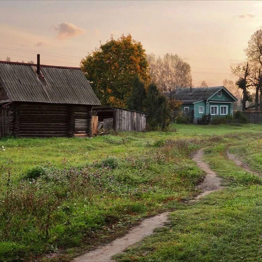 Сельская. Деревня. Деревенский домик. Красивые русские деревни. Деревня летом.