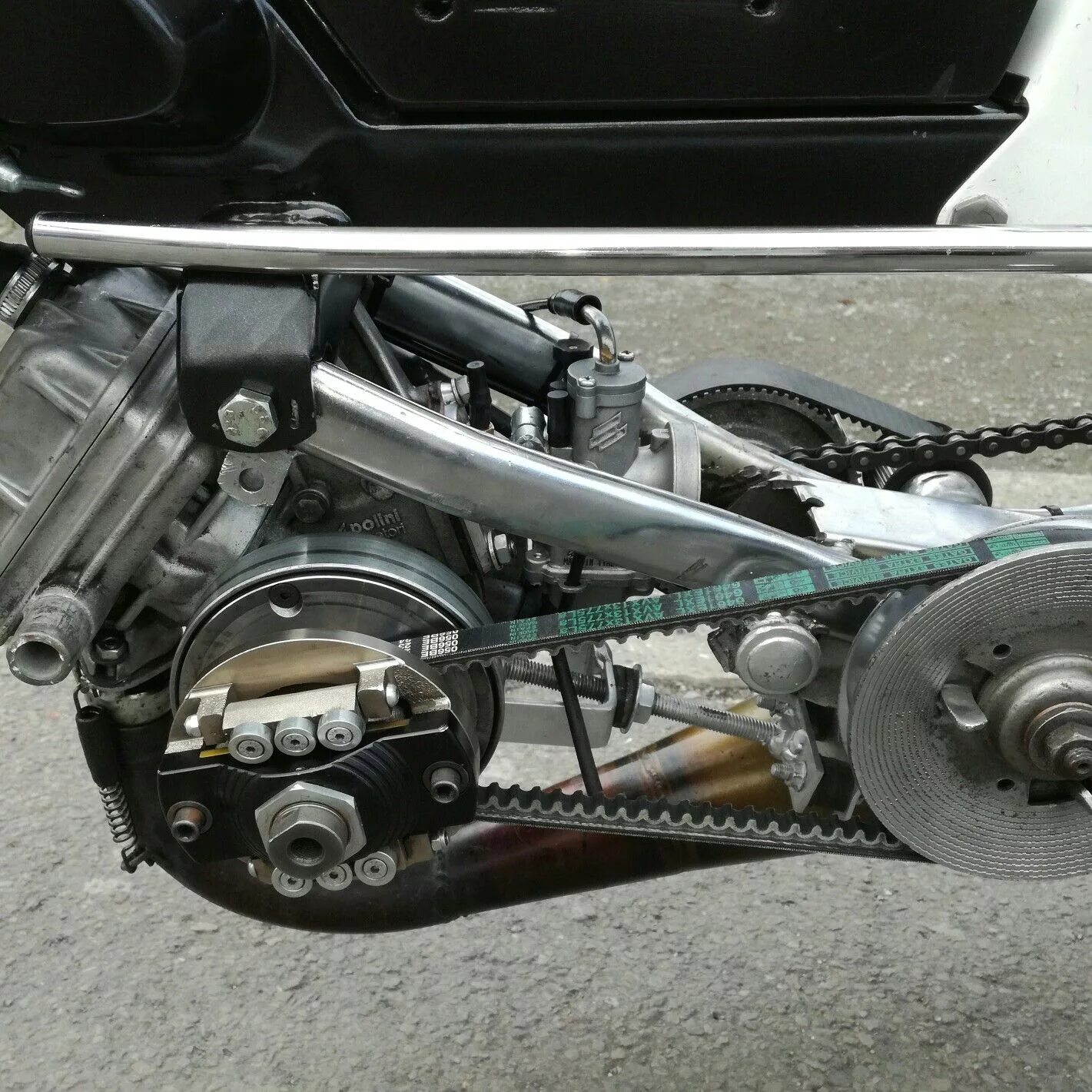 Маятник двигателя 157qmj. Маятник скутера 157qmj. 125 qmb двигатель. Мотор от мотоблока на мотоцикл иж. Установка двигателя скутер.