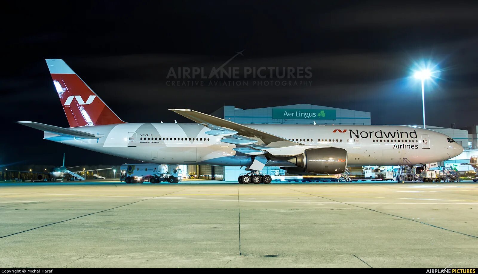 Nordwind Боинг 777-200. Боинг 777 Nordwind. Boeing 777-200er Норд Винд. Боинг 777 200 er Норд Винд.