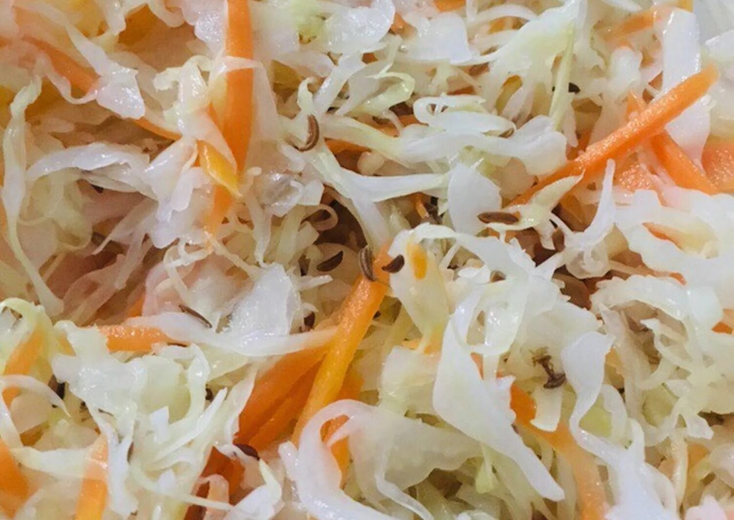 Капуста с яблочным уксусом рецепт быстрого приготовления. Квашеная капуста с горчицей. капуста маринованная с тмином. маринованная капуста окей. станица капуста маринованная.