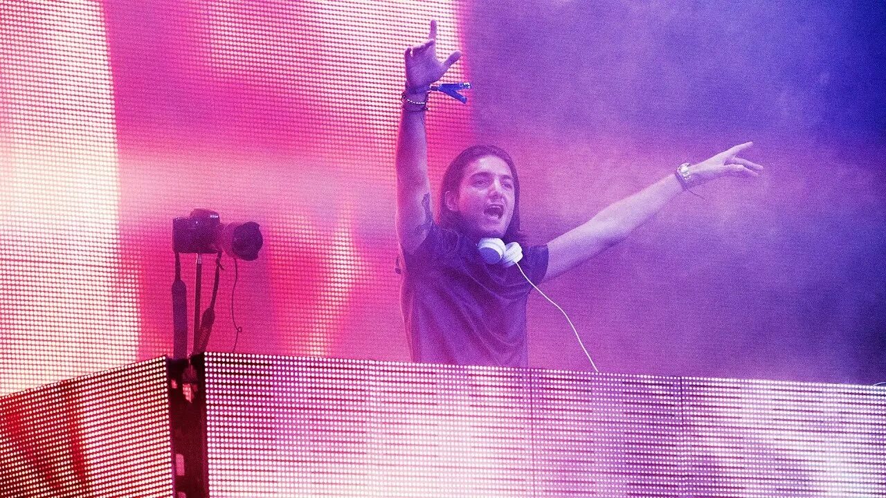 Up live home. Alesso 2014. Tear the Roof. Alesso Heroes singing PNG.