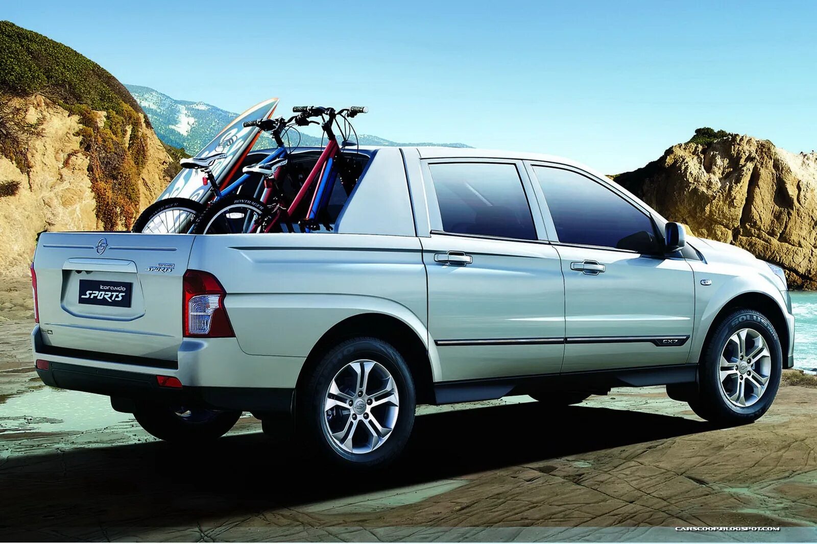 Пикап корея. Саньенг Корандо спорт. SSANGYONG Korando Sports 2012. SSANGYONG Actyon Sport. Саньенг Актион спорт пикап.