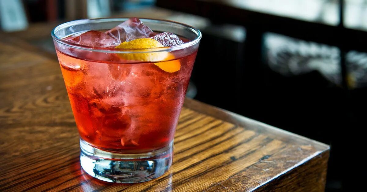 Бульвардье коктейль. Негрони бульвардье. Boulevardier Cocktail. Boulevardier коктейль. Красный Вермут для Негрони.