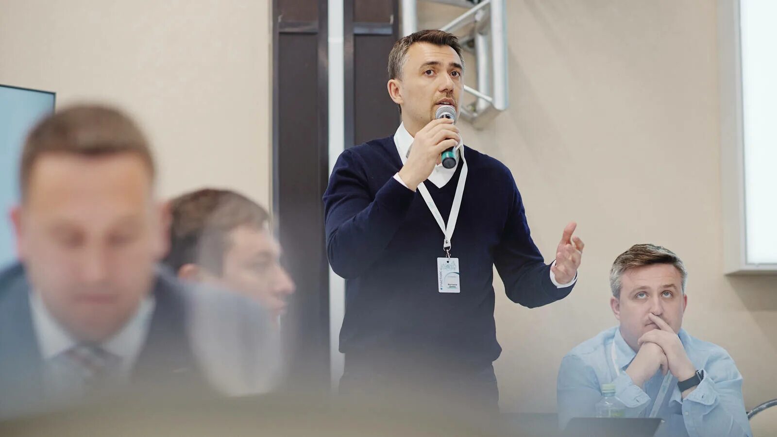 Фаттахов дамир ильдусович. Фаттахов дамир ильдусович. Фаттахов дамир ильдусович. Фаттахов росмолодежь. Фаттахов министр молодежи.