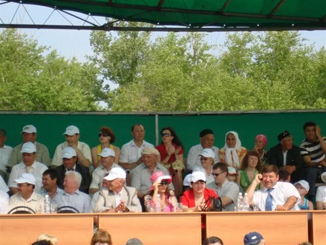 Погода асекеево оренбургская область на 10. Село асекеево. Такси кураж асекеево. Погода асекеево оренбургская область на 10. Погода асекеево оренбургская область на 10.