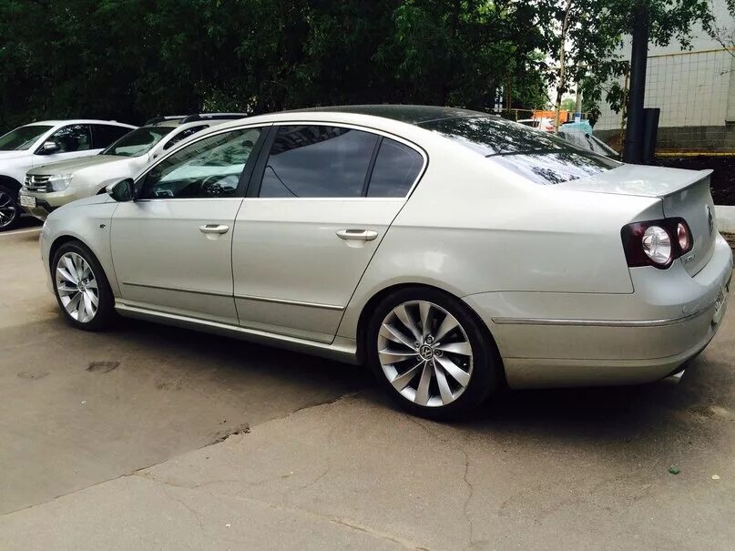 Диски Volkswagen Passat b6 r16. VW Passat b6 r18. VW Passat b6 r17. Пассат б6 на дисках Интерлагос.