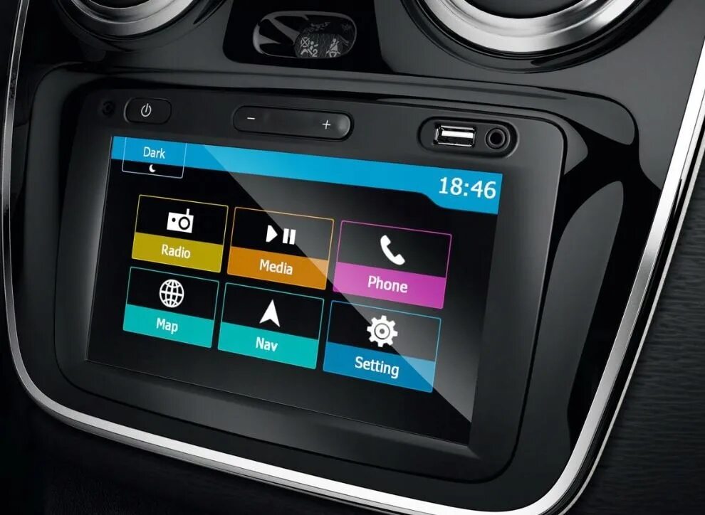 Renault media. Магнитола Media nav Evolution. Магнитола Renault MEDIANAV EVO. Рено Дастер Медиа nav Evolution. MEDIANAV Evolution 2.