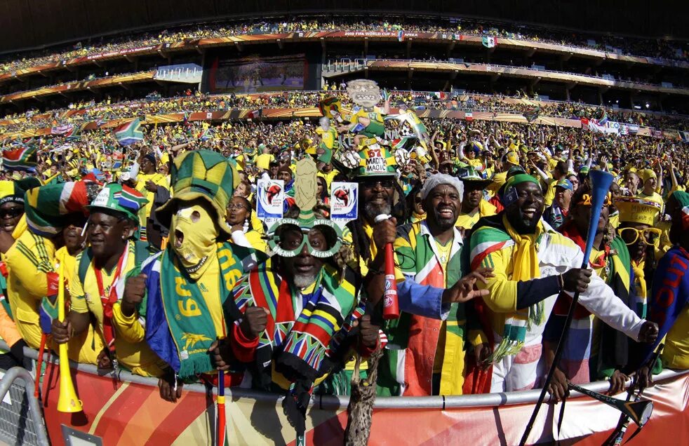 Футбол юар чм 2010. Вувузела юар. Юар чм 2010. Юар чм 2010. Чм юар.