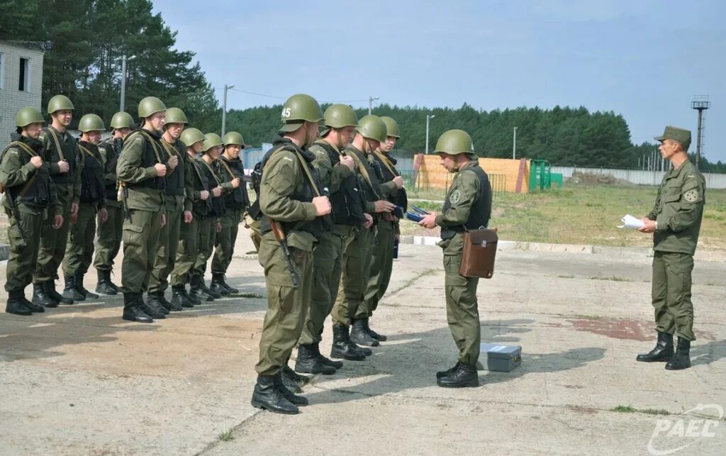 Служба в воинской части