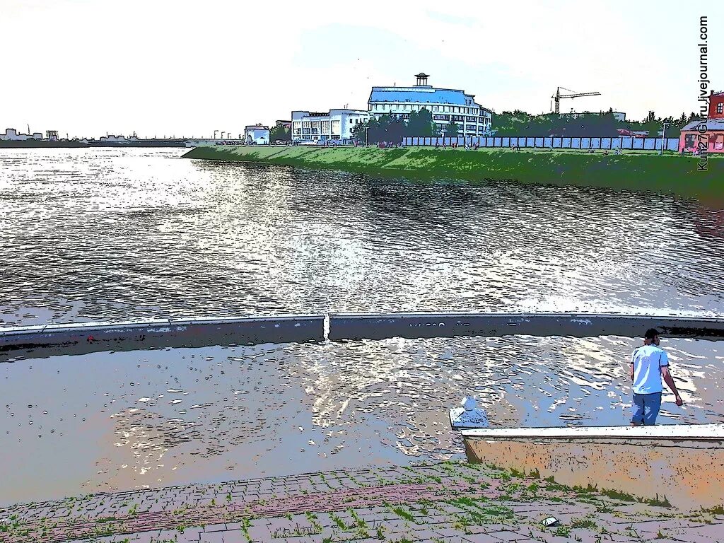 Уровень воды в иртыше уват сегодня. Разлив Иртыша в Омске. Разлив Иртыша. Разливы Иртыша Омская область. Фото затопление Иртышом Привокзальной площади в Омске.