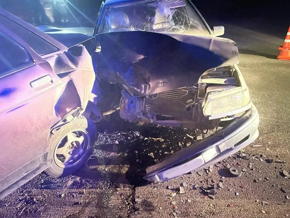 Ваз в усть лабинске. Ваз 21093 мурена. Авторынок усть лабинск. Дтп в усть лабинске на переезде. Ваз-2104 жигули.