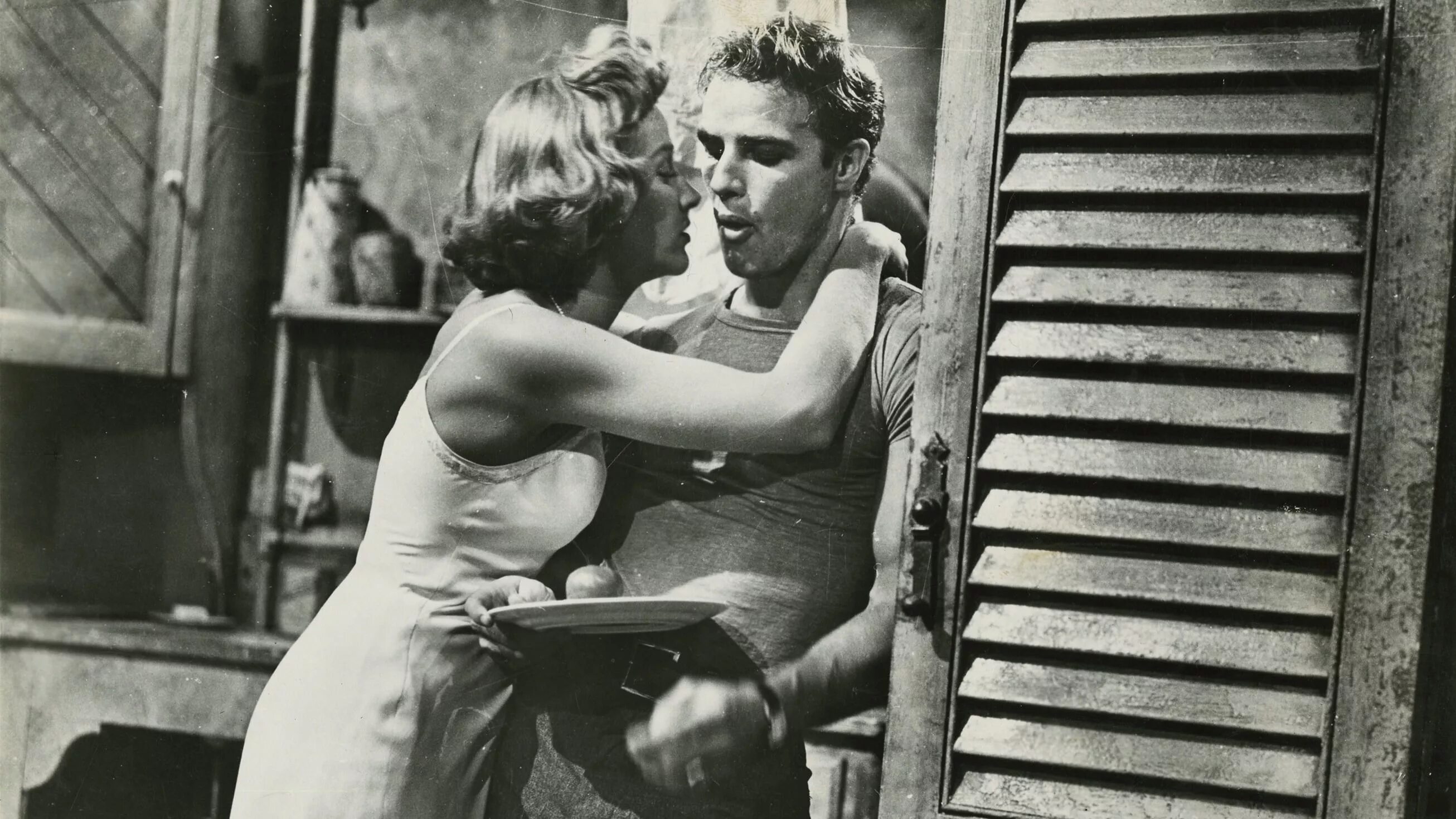 Трамвай желание митч. Streetcar desire. Streetcar desire. Марло брандов трамвай желани. Streetcar desire.