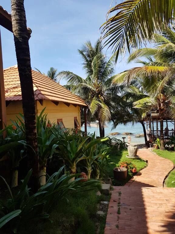 Остров фукуок отели. Бунгало на фукуоке вьетнам. Фукуок бунгало. Novotel фукуок бунгало. Фукуок бунгало.