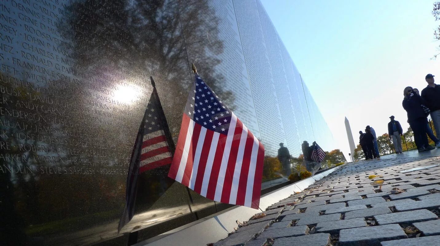 Veterans day. День ветеранов в США. День ветеранов США фото. Veterans Day США фото. Америка Day.