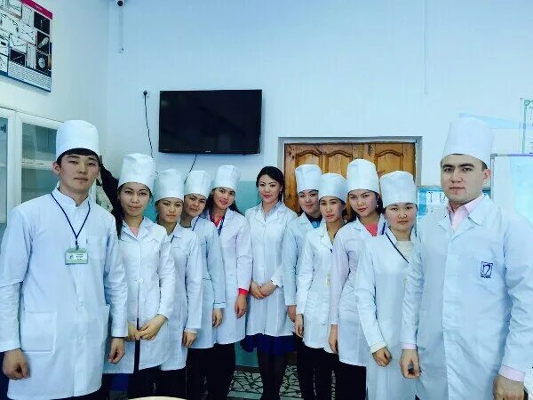 Круглый стол медицина. Юкма эмблема. Сайт юкма. Южно-казахстанская медицинская академия. Южно-казахстанская медицинская академия.