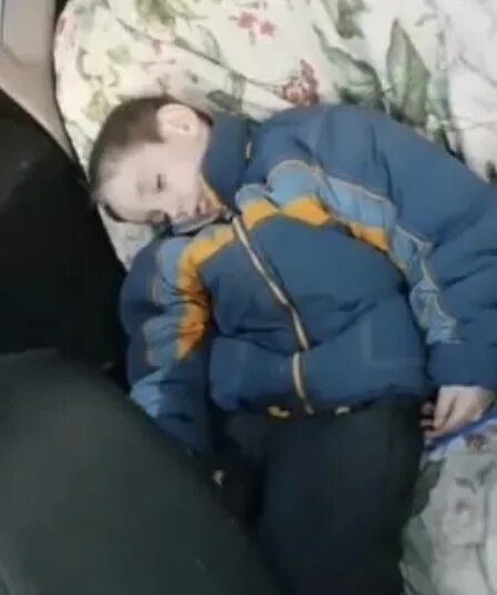 Подобрал на обочине. Девушки на дорогах у дальнобойщиков. Подобрал на обочине. Путешествие автостопом. Подобрал на обочине.