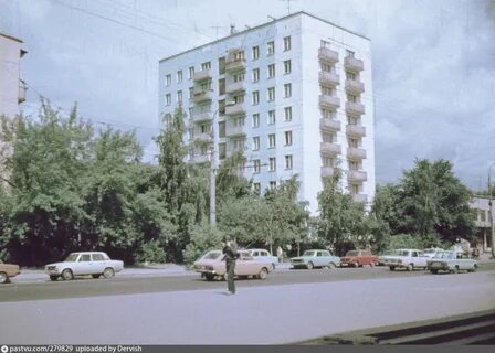 Юных ленинцев 52