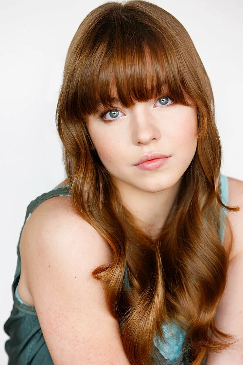 Sydney harwin. Sydney harwin. Сидни суини. Sydney harwin. Erin electra мачеха.