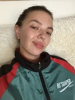Маша юн
