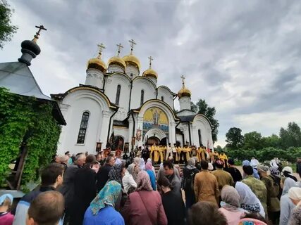 Прихожане церкви