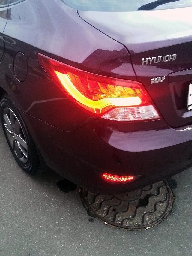 Дополнительные стоп-сигналы в катафоты! - Hyundai Solaris Hatchback, 1,4 л, 2013