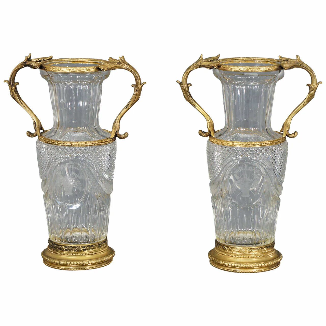 Ваза Baccarat Antique. Баккара хрустальные вазы. Хрустальные вазы 19 века баккара. Ваза баккара оригинал. Баккара ваза цена