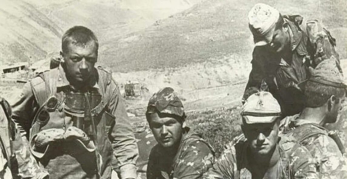 Герат разведрота. 173 ооспн в афганистане 1989. 186 ооспн гру афганистан шахджой. Разведка 103 вдд в афганистане. Полковая разведка афганистан.