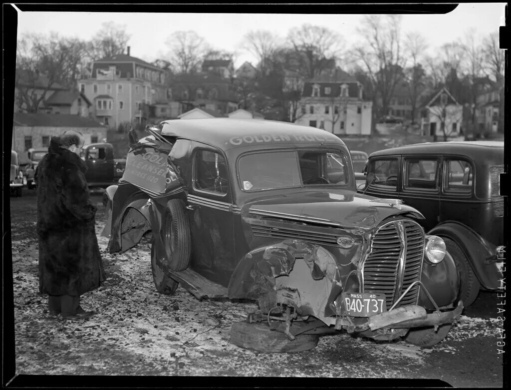 Машины 1940-х. Автомобили 1940 годов. Машины 40 годов. Автомобили 40-х годов. 18 1940 года