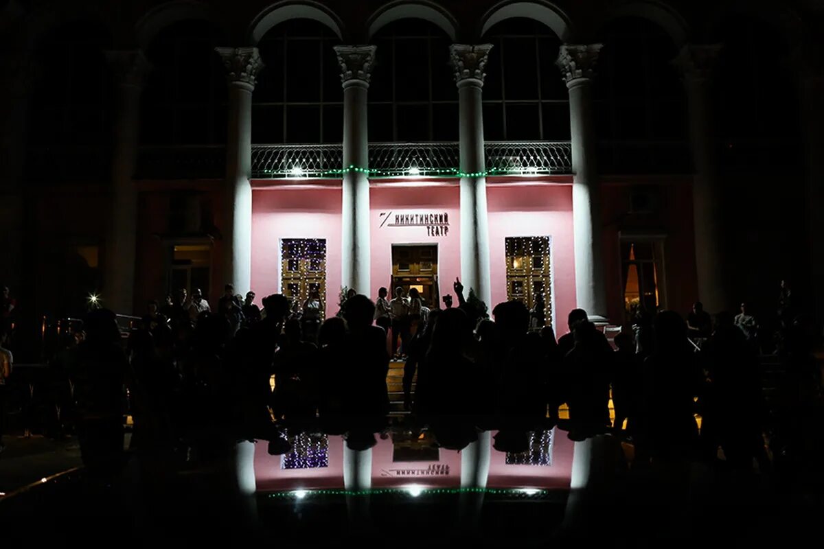 Антон чехов театр. Театр в ближайшие дни. Габт театр. Игроки спектакль олега меньшикова театр ермоловой. Пьесы чехова в театре.