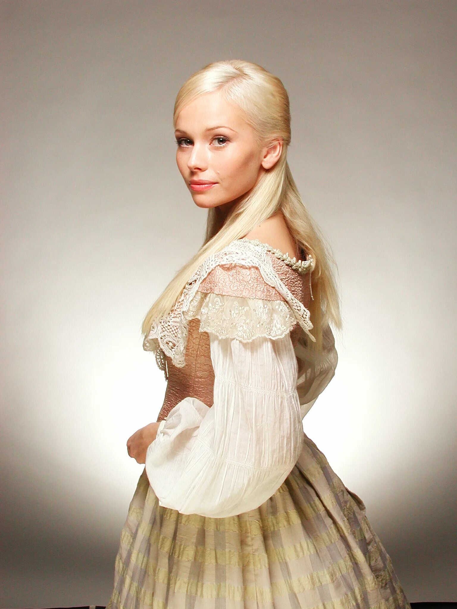 бедная настя содержание. бедная настя. елена корикова бедная настя. бедная настя корф и анна. бедная настя.