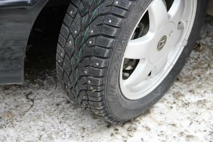 Ice 205 65 r15 99t