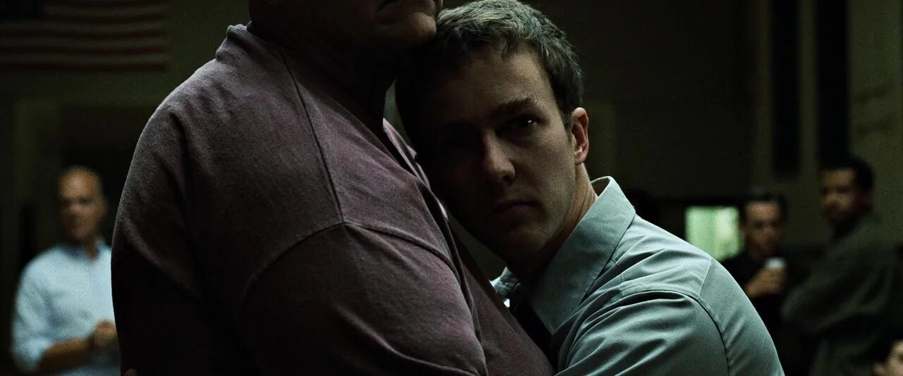 Эдвард нортон бойцовский клуб фото. Эдвард нортон бойцовский клуб. Бойцовский клуб фильм 1999 эдвард нортон. Бойцовский клуб постер к фильму. Эдвард нортон бойцовский клуб.