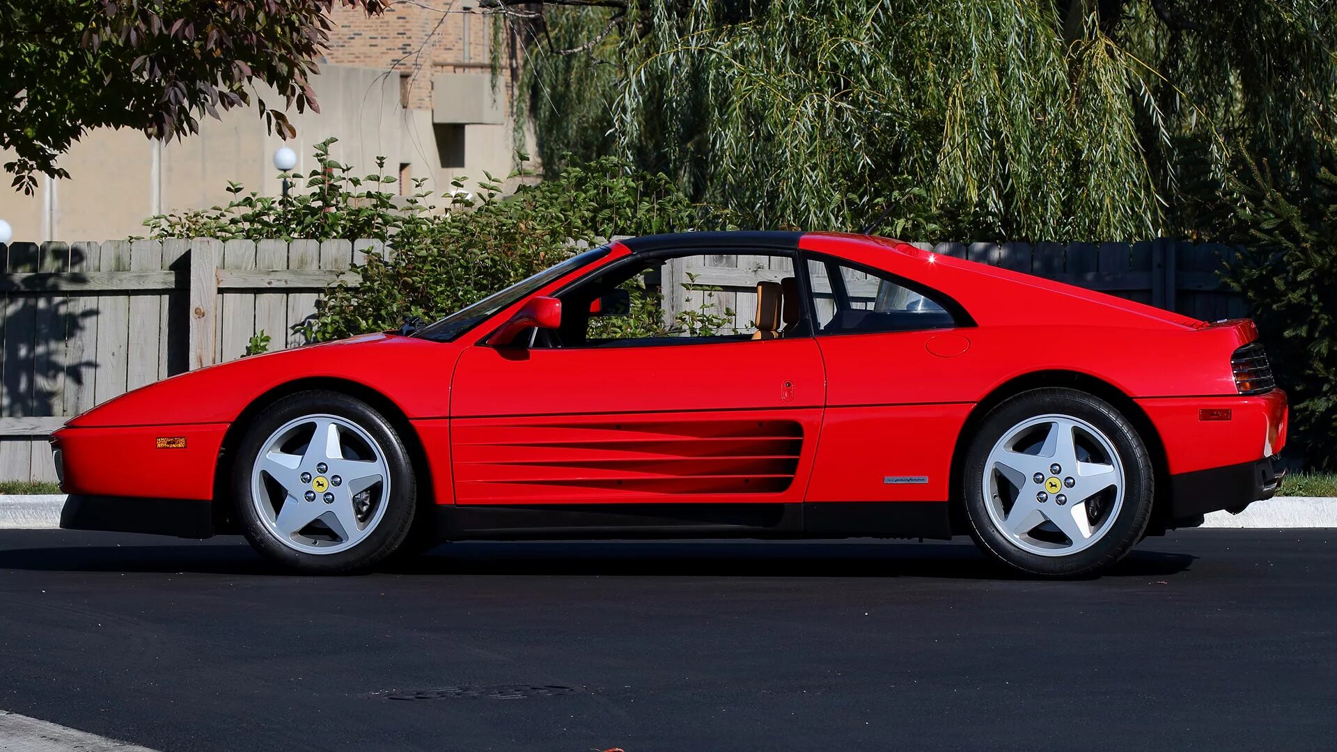 Форд феррари 1080. Феррари 348 TS. Ferrari 348 GTB. Ferrari Ferrari 348. Ferrari 348 GTB 1989.