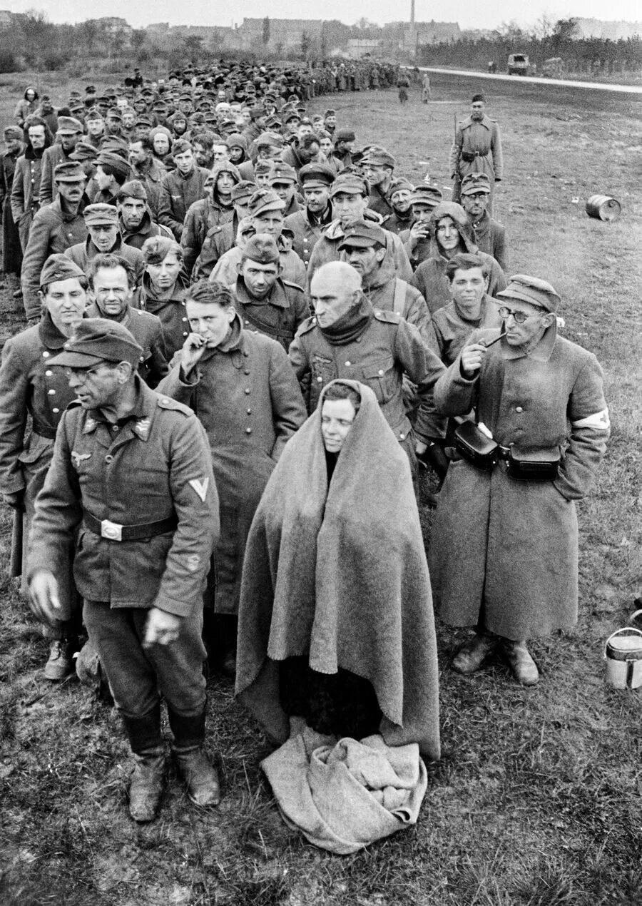 Советские военнопленные 1941. Бывшие в плену. Пленные бойцы ркка в 1945. Пленные советские танкисты вов. Пленные солдаты ркка 1941 г.