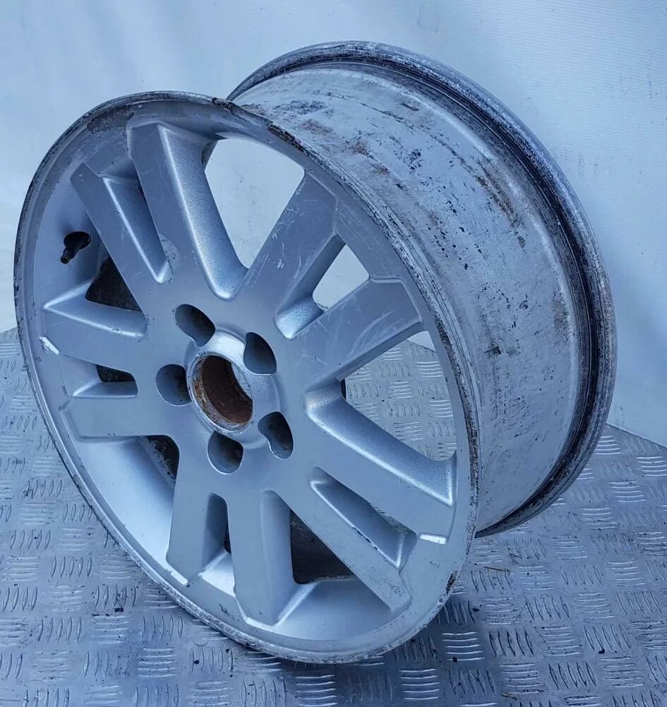 Диск ford explorer 4 7jx17 5/114. 3 форд эксплорер. Ford explorer 4 диски. Диск форд эксплорер 4. Диск форд эксплорер 4.