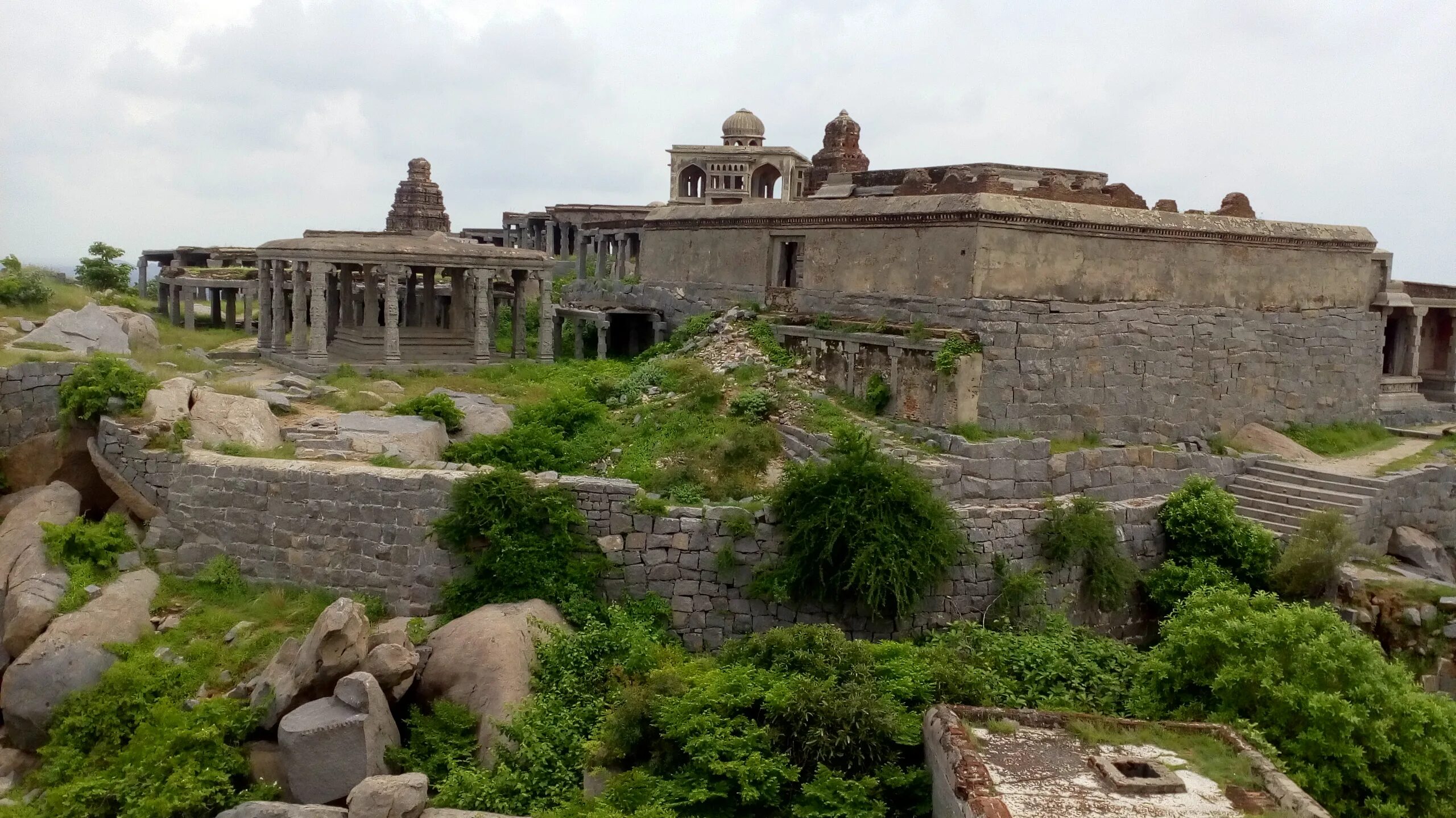 Океан и лужа. Стихи про время. Беглянки фильм 2020. Княгиня лакшми бай. Не меняй океан на лужи.