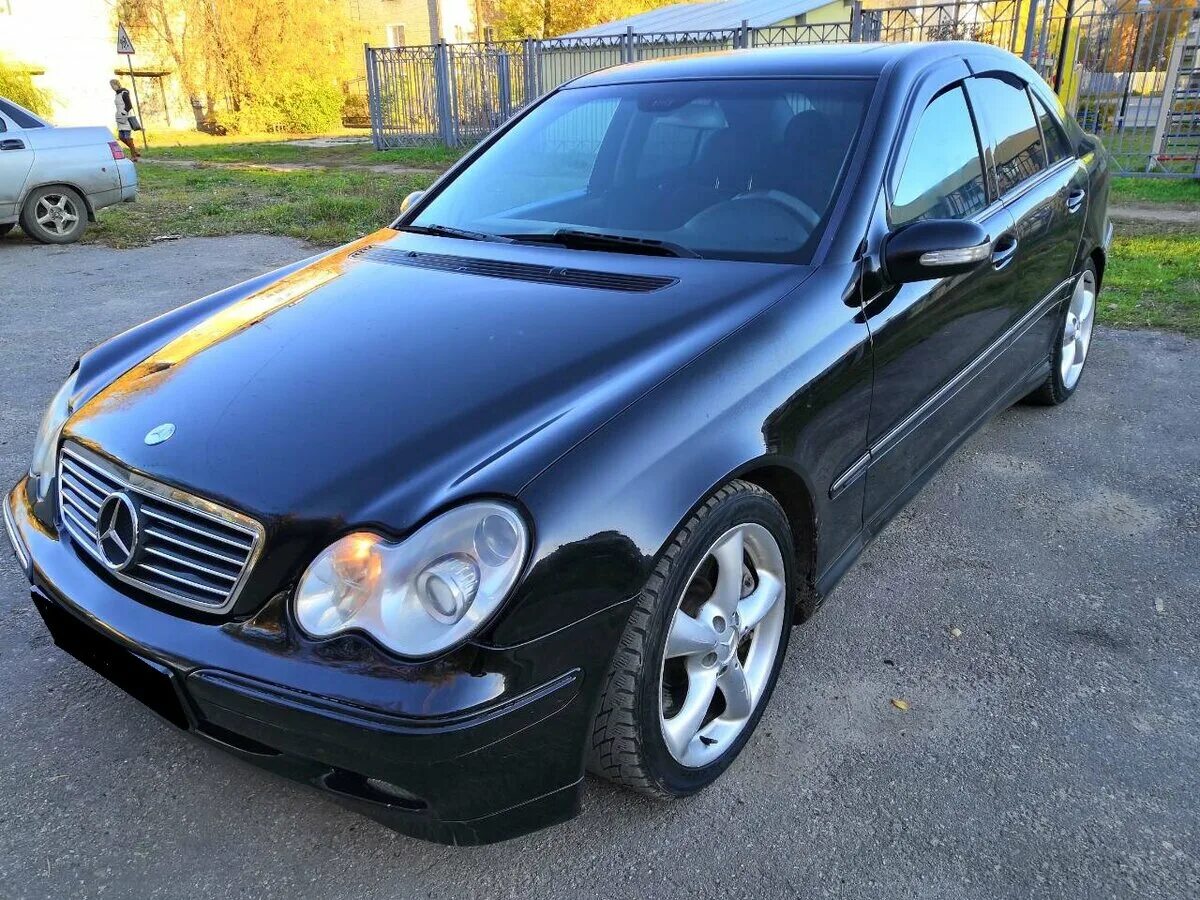 Мерседес краснодарском крае пробегом. Mercedes Benz c class 200 2005. Мерседес w203 2005. Мерседес с200 w203. Мерседес Бенц с200 2000.