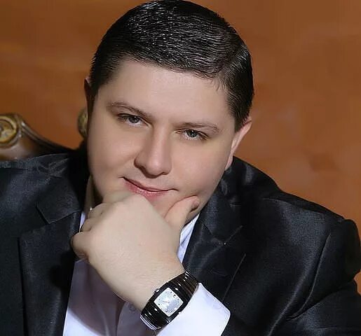 Певец арменчик. Armenchik 1992. Арменчик. Арменчик 1996. Armenchik 2022.