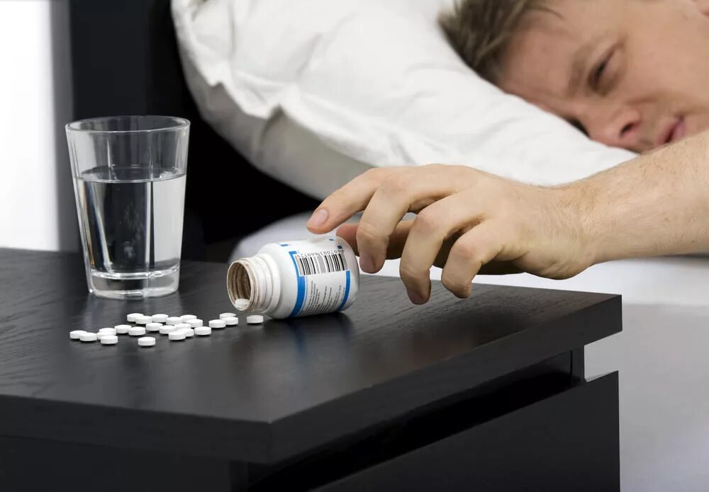 Снотворное добавили. Снотворные средства. Производные барбитуровой кислоты снотворные препараты. Снотворное добавили. Снотворное добавили.