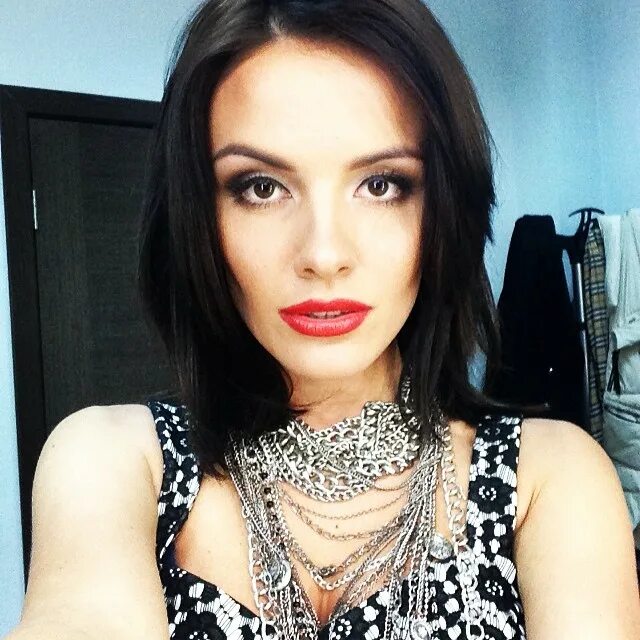 Певицей эрикой. Певицей эрикой. Певицей эрикой. Кочетова мамарика певица. Кочетова мамарика певица.